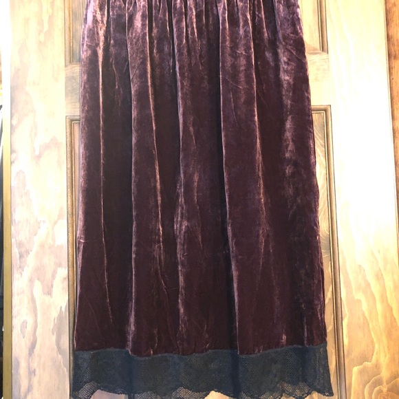 ❌SOLD❌NWT ZADIG & VOLTAIRE Silk Velvet Jillian Skirt - Picture 4 of 15